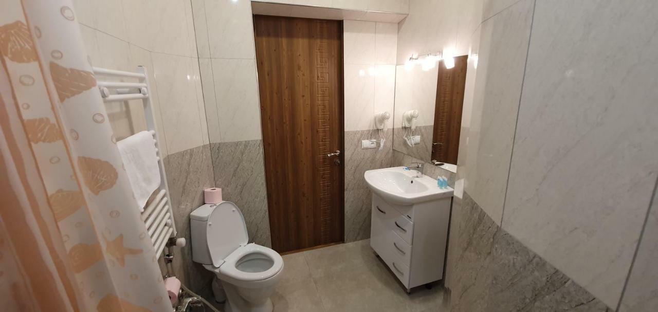 Hotel Dany Tiflis Dış mekan fotoğraf
